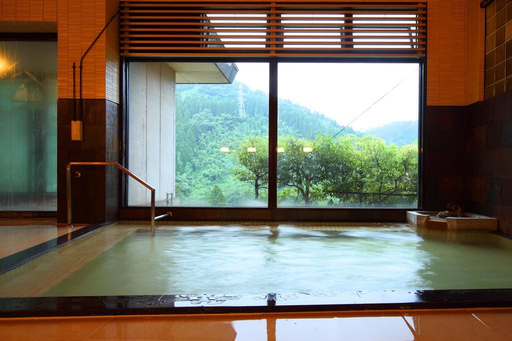 Hotel Sanrakuen Tonami Exterior foto