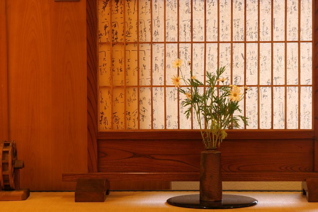 Hotel Sanrakuen Tonami Habitación foto